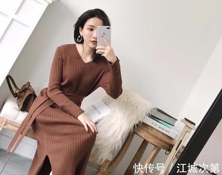 惊喜|出街时髦最好看,温暖的毛衣带来无限惊喜