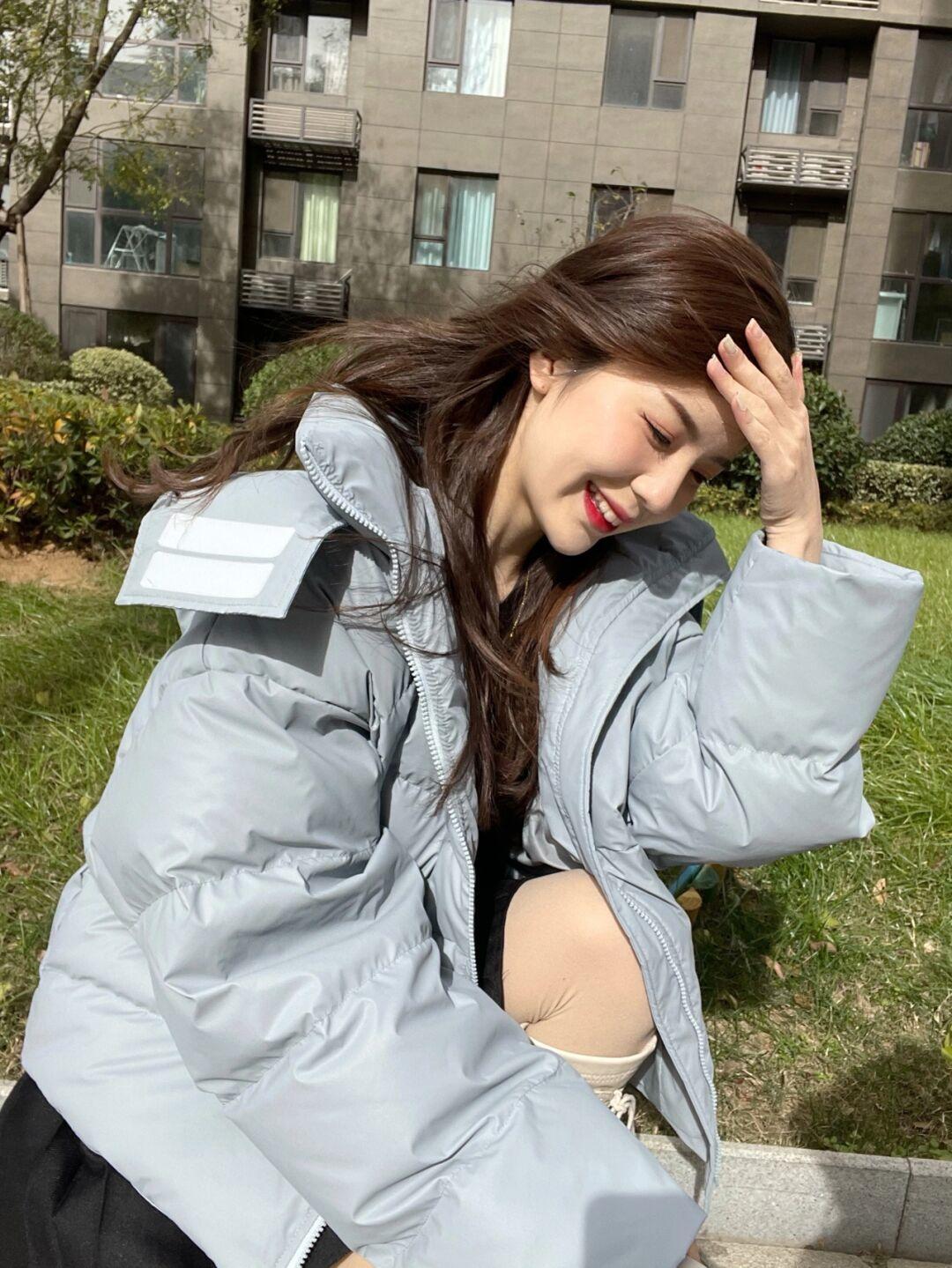 视觉效果 冬季外出穿“羽绒服”,这才是最佳穿法,实用百搭又气质