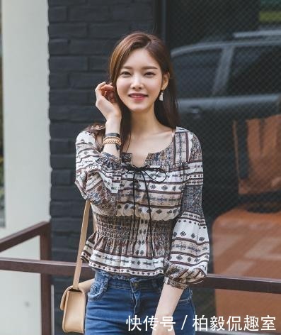 色彩|牛仔裤搭配雪纺衫,尽显小清新的视觉冲击,让你的美绽放新的色彩