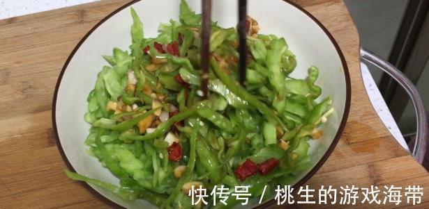 西葫芦|“夏吃瓜”，4种瓜类蔬菜要常吃，2种“毒瓜”不能吃，好顺利度夏