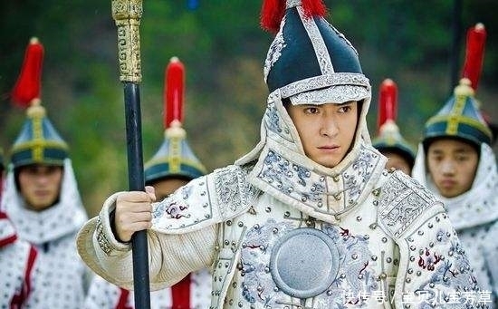 顺治|顺治继位，多尔衮居然不造反？一相士道出实情：兴亡都在孤儿寡母