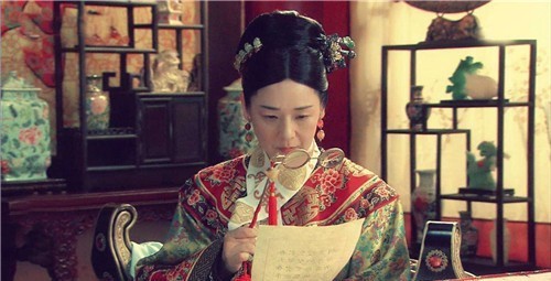 乾隆一生写诗4万首,却比不上慈禧的这一首,最后一句你肯定背过