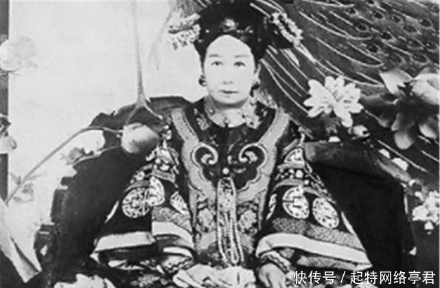 消息|慈禧太后当听到李鸿章去世的消息后,为什么当场哭到吐血?