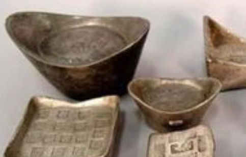 历史上最喜欢炫富的诗人,发了工资就写诗炫富,到35岁才结婚!