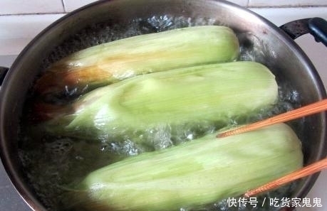 本地玉米|玉米如何储存是先煮后冻,还是先冻后煮,做对了,玉米鲜甜如初