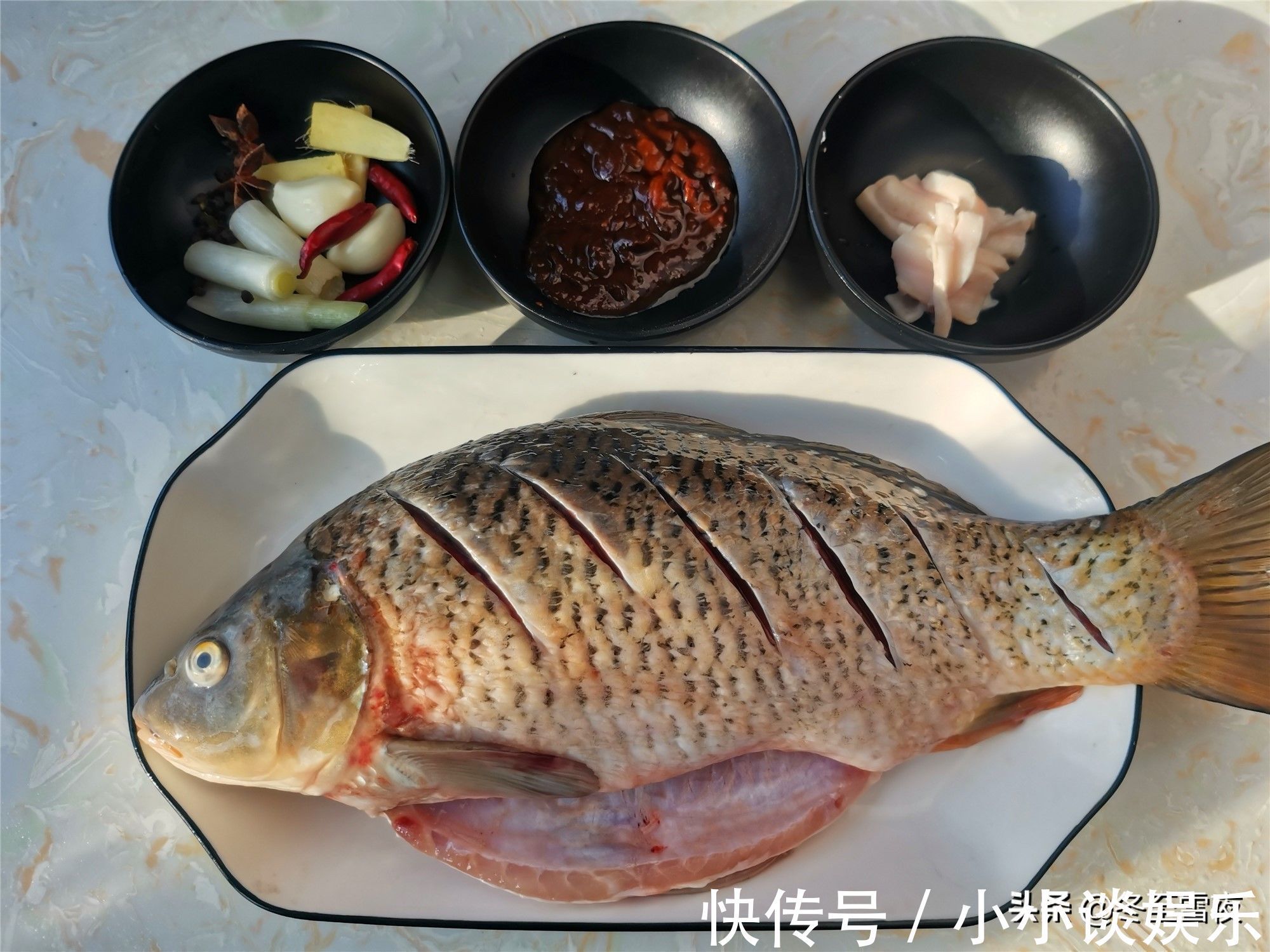 年夜饭|东北年夜饭必备菜,寓意:年年有余,这道菜只有在家做的味道正宗