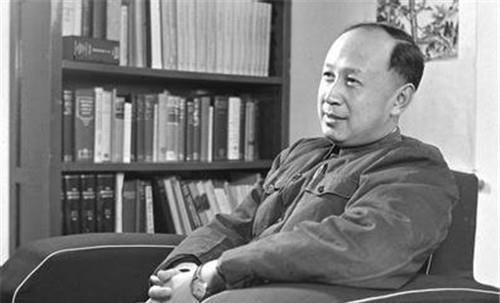 钱学森96分试卷走红,字体堪比“印刷体”,让现代书法家汗颜