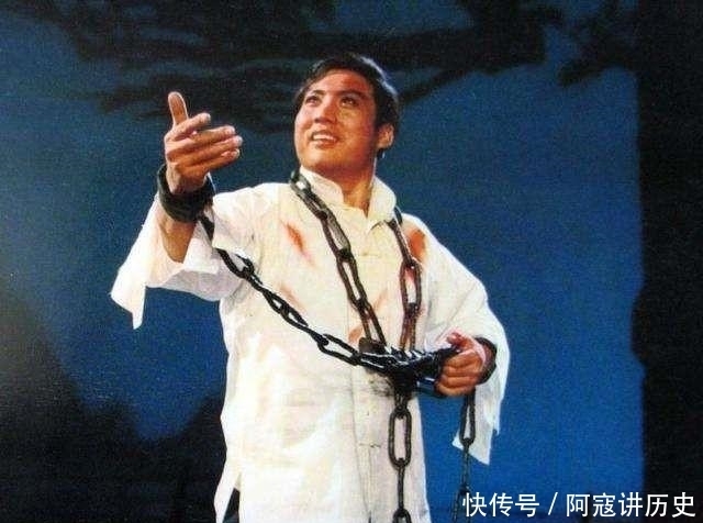 52年前,那个凭《红灯记》红极一时的钱浩梁,如今怎么样了?