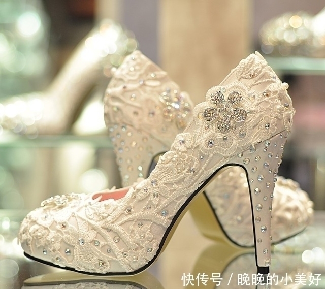 气质 女人的高跟鞋,就是男人的脸,凸显女性完美的气质