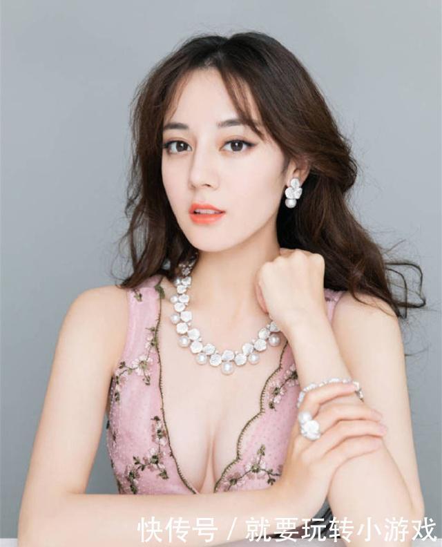 女性|脸上都有这4个特征，就是清新自然的长相，淡妆比浓妆更适合你哦