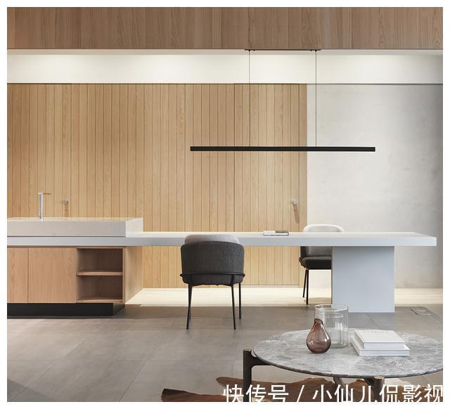 夫妻|夫妻坚持要简约风格，140平3房2厅进门就被迷住了！