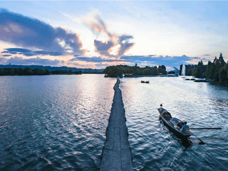 云湖|全球公认的豪宅基因，在绍兴的山水之间！