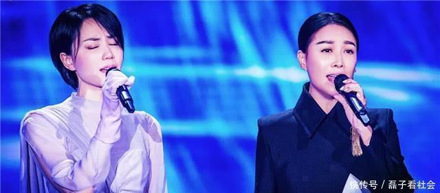 赵薇 王菲那英赵薇齐同框,看了照片才知道谢霆锋为什么那么爱王菲了!