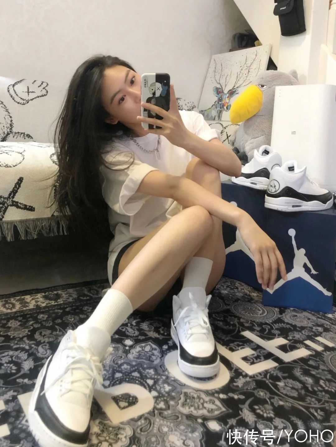 r girls|SNKR Girls送礼丨黑丝、网袜是冬天的“流量密码”？这期球鞋辣妹告诉你冬天也能性感起来！12.13-12.19