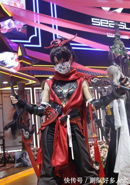 showgirl|2021CJ逛展第三日：ChinaJoy最美COS？看完我都流鼻血了