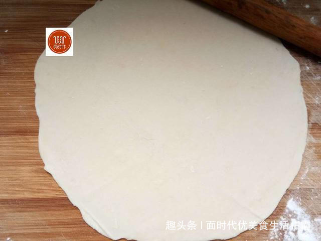 家常烙饼最简单的方法,多加这一步,又软又薄,一分钟烙一张!