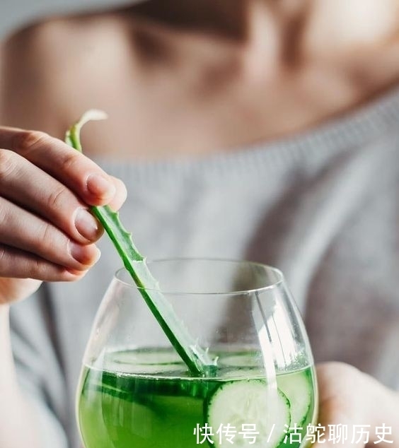 7种美颜护肤的食物可做“天然洗面奶”