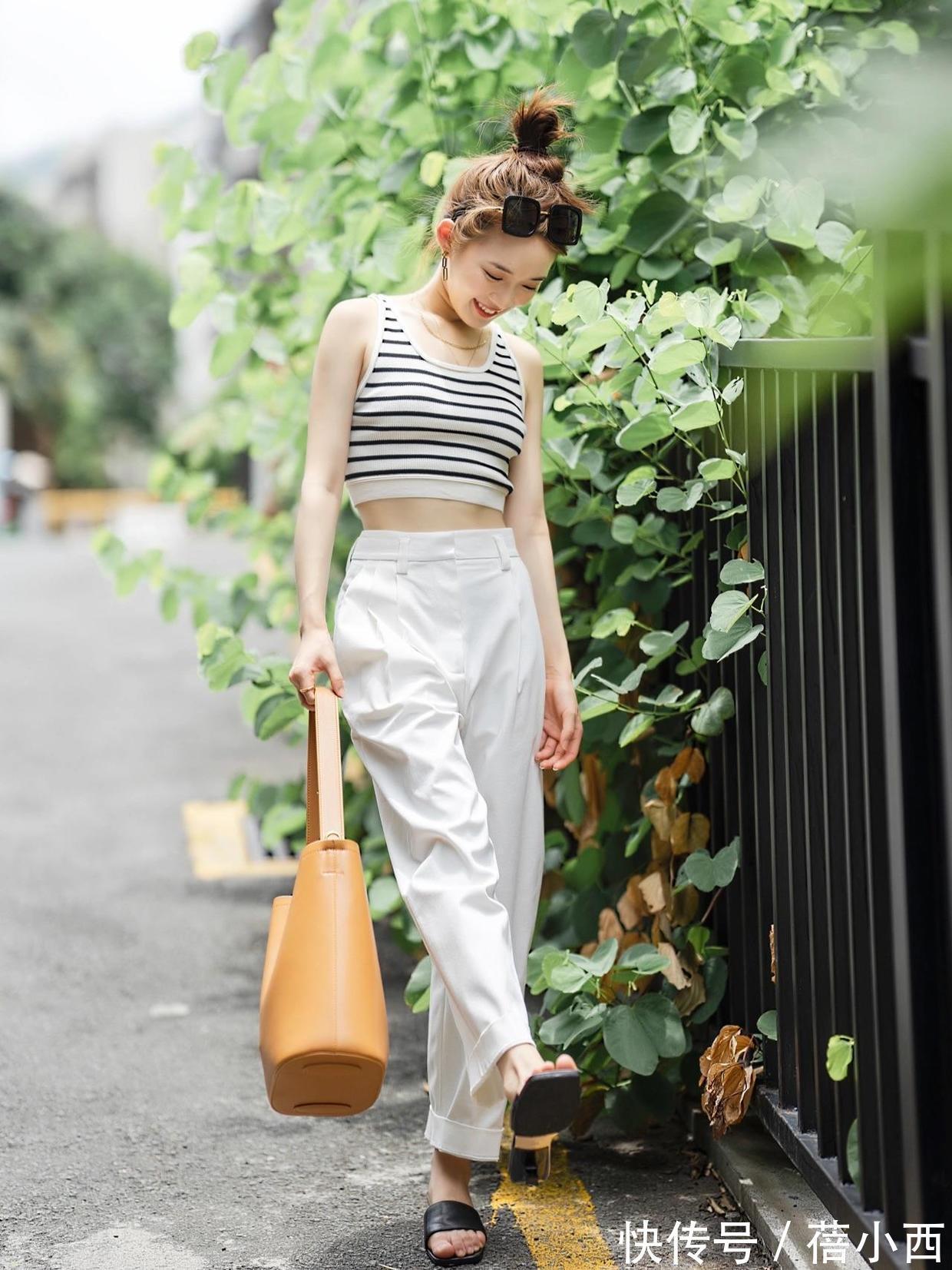 穿衣|158如何穿出博主气质?学会这3招穿衣捷径,让你秒变高级时髦精