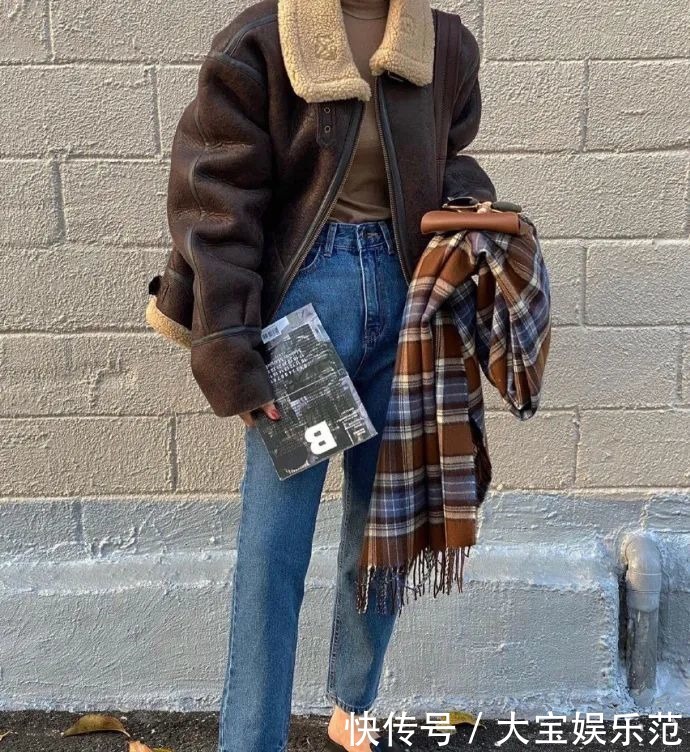 经典|韩系穿搭,KR秋冬简约风经典牛仔裤穿搭