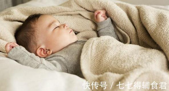 大宝|别让婴儿睡熟后才放床上,一旦睡习惯很难改回来,来看看正确方式