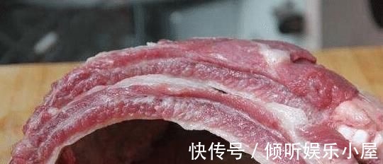 技巧|买排骨炖汤,肉多的和肉少的选哪种?牢记3技巧,买到好排骨