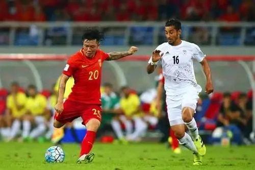 u23亚洲杯|凌晨0点!足协做出争议决定:李霄鹏再遭打击,球迷骂声一片