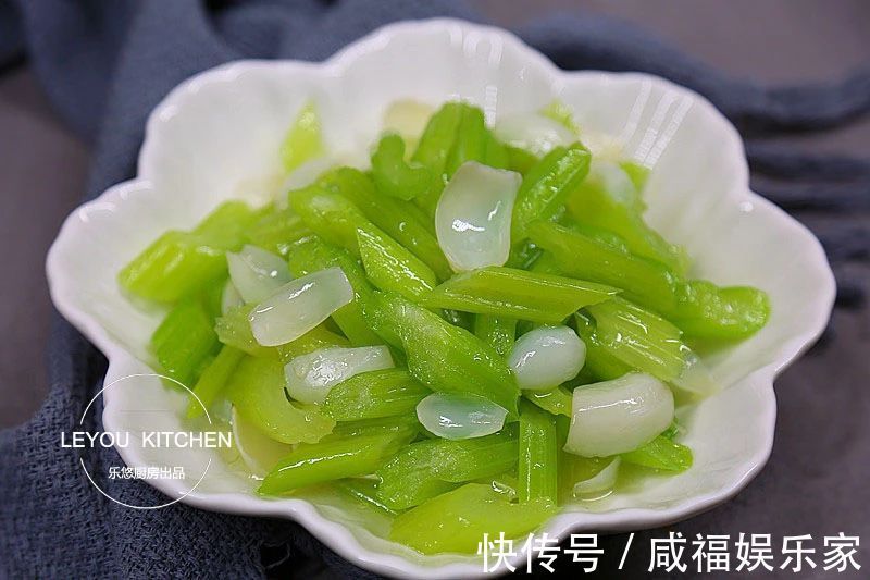 娃娃菜|12道新年素菜，好吃还好看，年夜饭端上桌，比大鱼大肉更早光盘