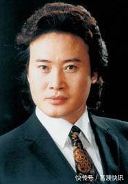 总政歌舞团$1990年,刘燕第一次见歌唱家戴玉强,3年后嫁给他并改变他的人生