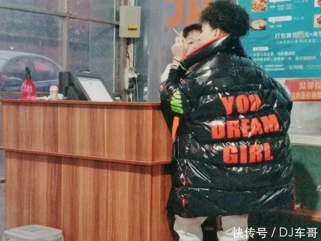 文化|当代年轻人的后背，不是火罐，就是文化