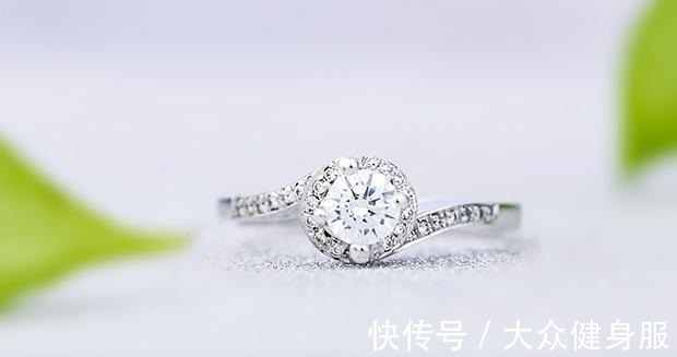 婚戒 定做钻戒婚戒可以退换吗定做钻戒需要注意什么!