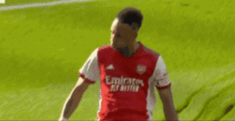 萨卡|泪目3-1！22分钟狂轰3球：英格兰双星闪耀德比，枪手球迷：爷青回