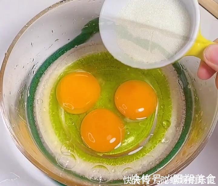 入口|家有烤箱，一定要试试它，无需打发，外焦里嫩，入口即化