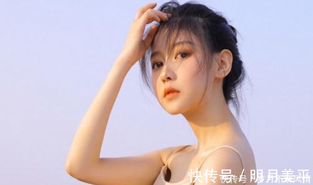 去角质|如何在春夏季节到来之前开展反“黑头”行动?