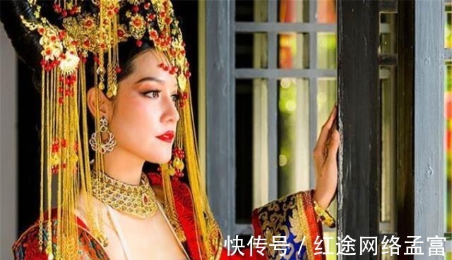 女人@她是《水浒传》下场最惨的女人,婚后备受冷落,后被丈夫凌迟处死