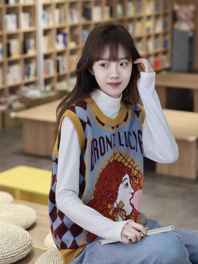 马甲|衬衫的叠穿原来这么好看,学会这3套叠穿简约又高级,谁能不爱?