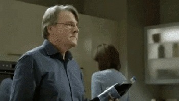 |搞笑GIF：防火防盗防闺蜜 这样的闺蜜不要也罢