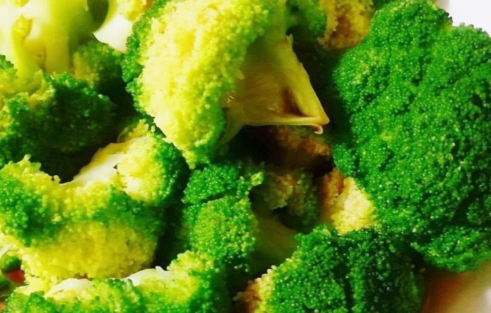 西兰花白菜花一起炒吗 西兰花白菜花一起炒吗