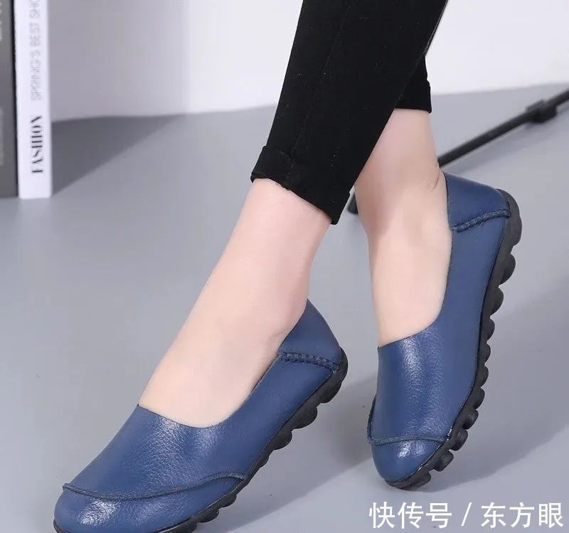 洋气|6070后妈妈穿嫩一点,这样的女鞋时髦洋气不累脚,好穿又不贵
