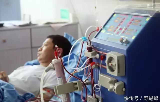 肾小管|45岁男子查出尿毒症,需终生透析,医生:两件事做得“太多”了