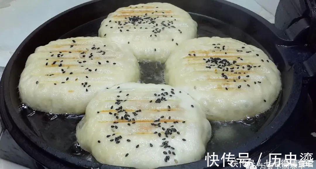 红薯馅饼|红薯别只会烤着吃了，锅里蒸一蒸，个个松软香甜，想吃都买不到