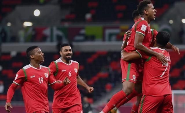 越南队|3-0!2-0!12强赛2大对手爆发,国足坐等助攻:冲击17分出线奇迹