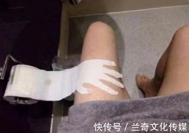 |搞笑趣图段子:女儿太美走路都能收到花,父亲辞职做贴身保镖