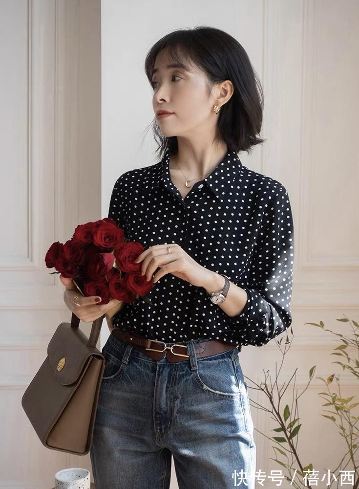 牛仔裤|40+女人穿衣在精不在多,教你4招“一衣多穿”衬衫搭配,高级优雅