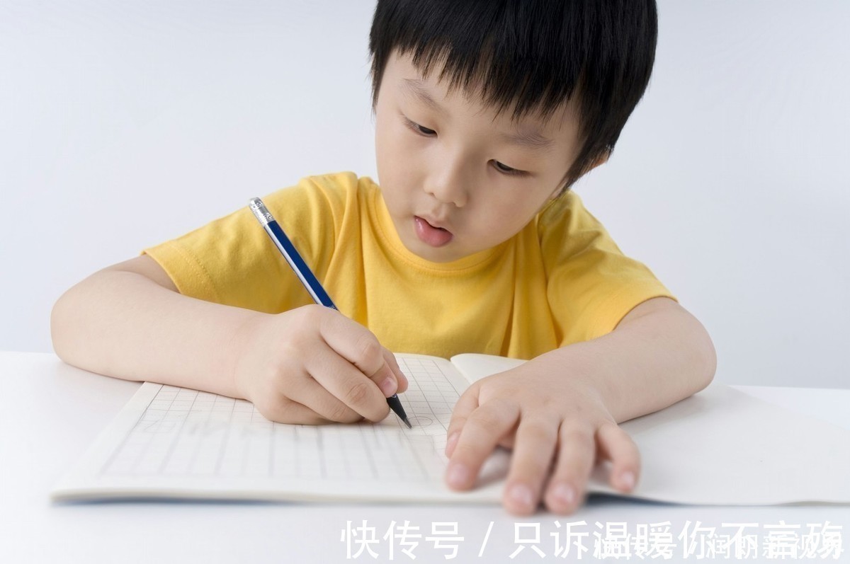 爸爸妈妈|过早识字到底好不好?这个年龄阶段是孩子最佳识字期,妈妈别错过