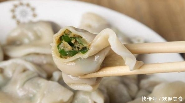 老板娘|东北饺子馆的老板娘说:只要记住3个妙招,不管做啥饺子都好吃!