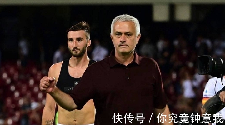 三中卫|又一罗马名宿力挺穆帅!穆帅发推!周末联赛穆帅或用三中卫阵型!