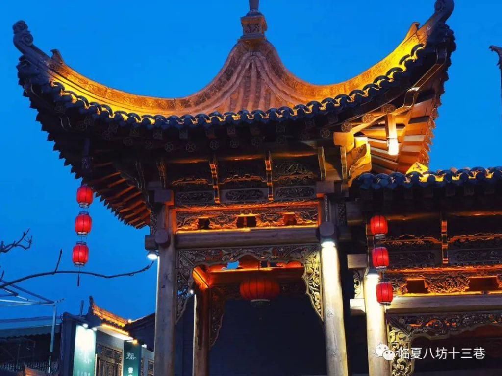 活色生香的古巷,文化气息浓厚,夜景太迷人美食太诱惑~