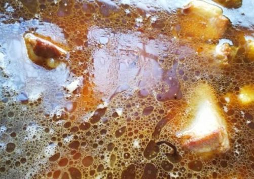 第一次把排骨和它一块炖，原来这么好吃，全家一大盘没吃够