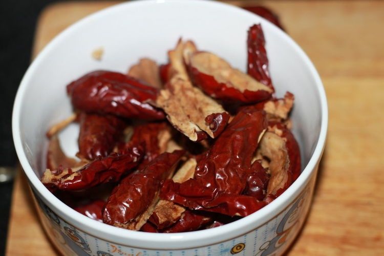 自制枣泥蛋糕，方法一点也不难，一个破壁机就搞定，小白也能会