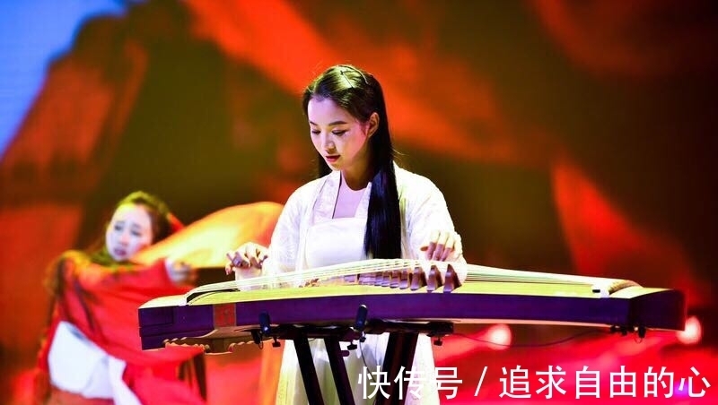 古筝|陌陌古筝灵儿获双料冠军:《全民女神》湖南地区、人气复赛第一